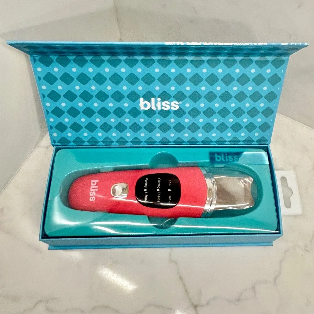Bliss Ultrasonic Skin Scrubber - 3 Modes - Open Box/Unused - All Parts Included - Picture 3 of 5